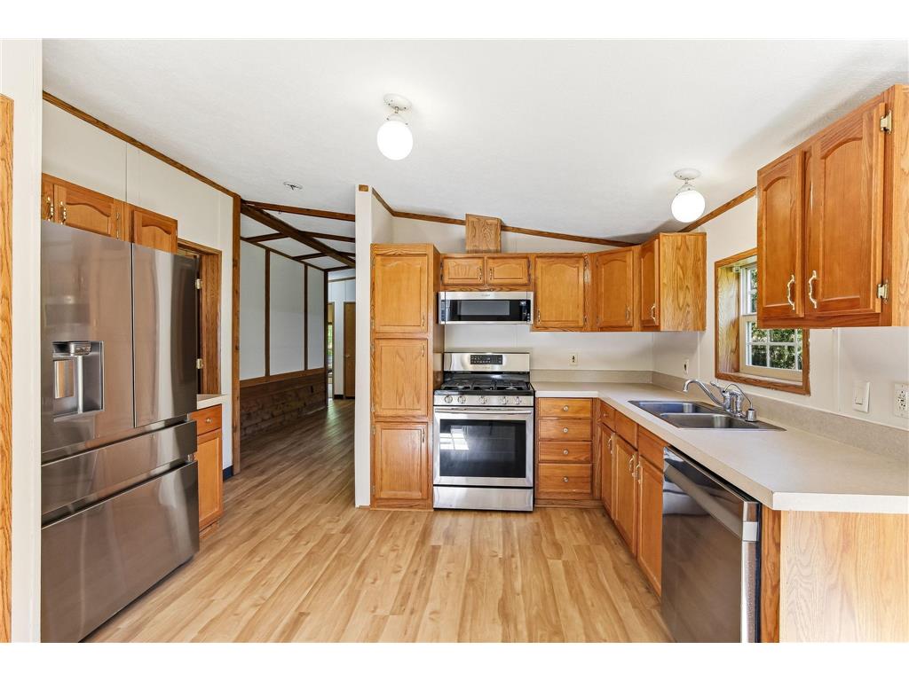 426 Railroad Avenue Ellsworth WI 54011 7079853 image7