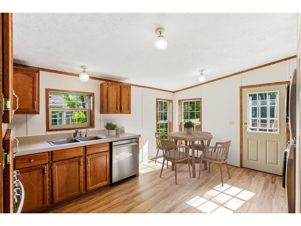 426 Railroad Avenue Ellsworth WI 54011 7079853 image9