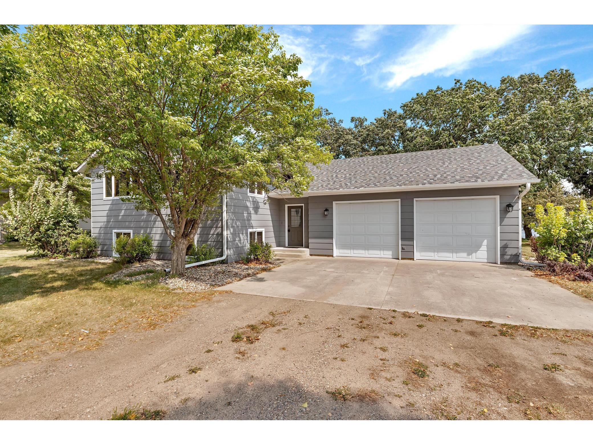 426 S Andrew Drive, New London, MN, 56273 MLS 6083403 Edina Realty