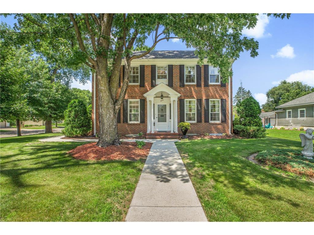 426 S Armstrong Avenue Litchfield MN 55355 6747525 image1