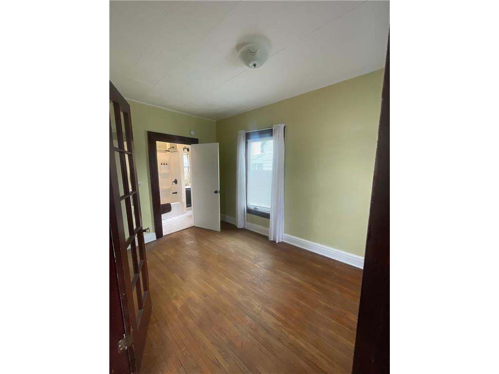 426 W 4th Street Winona MN 55987 7036886 image11