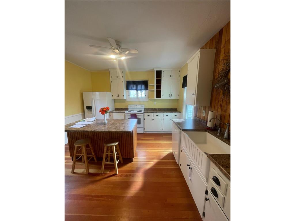 426 W 4th Street Winona MN 55987 7036886 image7