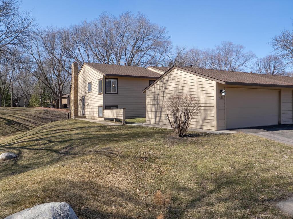 426 W Eagle Lake Drive, Maple Grove, MN, 55369 MLS 6506517 Edina