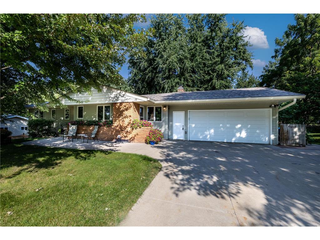 4261 Queens Way Minnetonka MN 55345 6588017 image1