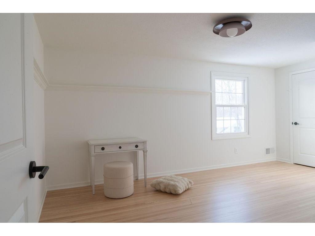 4261 Winchester Court Minnetonka MN 55345 7018342 image23