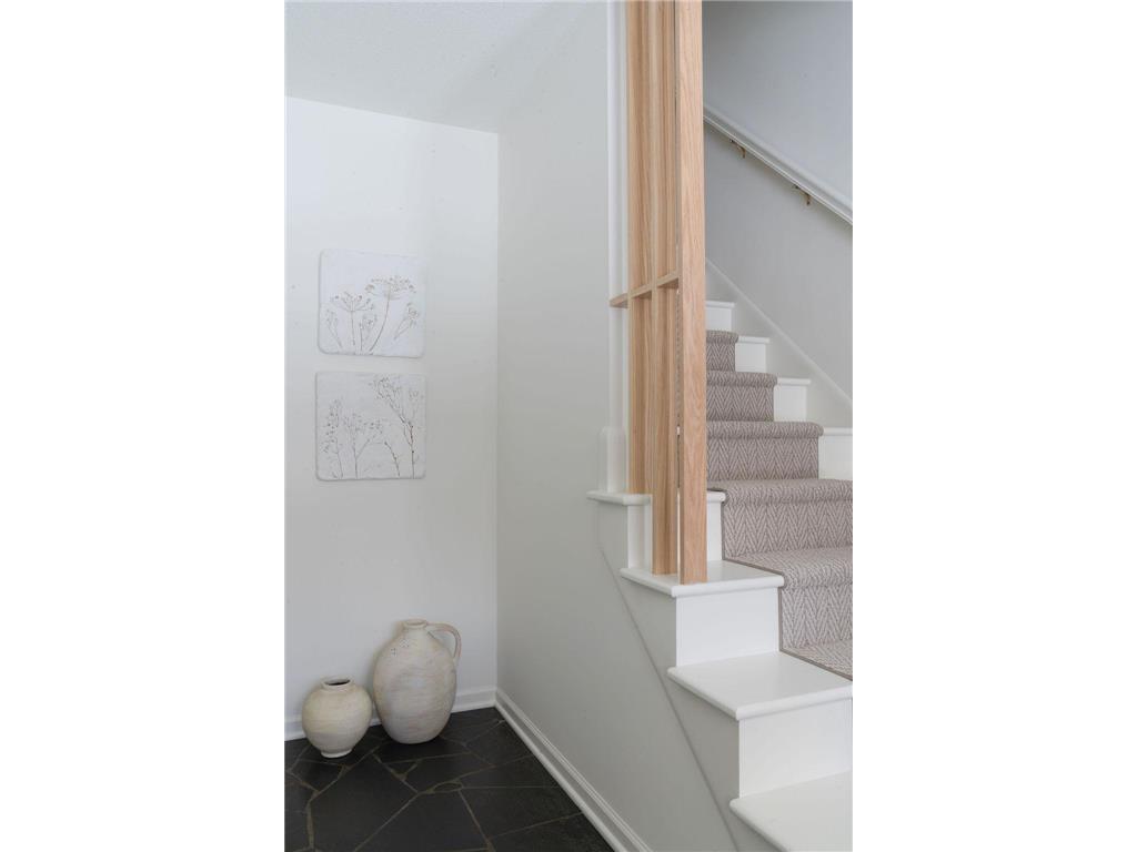 4261 Winchester Court Minnetonka MN 55345 7018342 image33