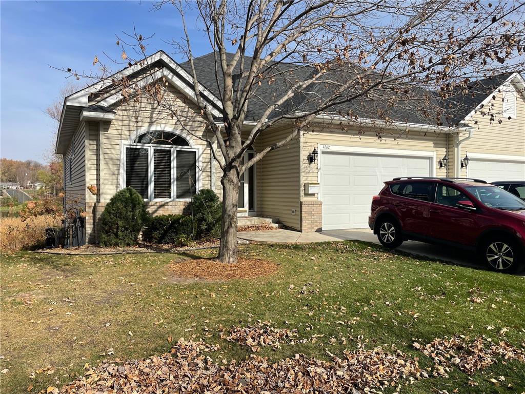 4262 Priorwood Street SE Prior Lake MN 55372 6625818 image1
