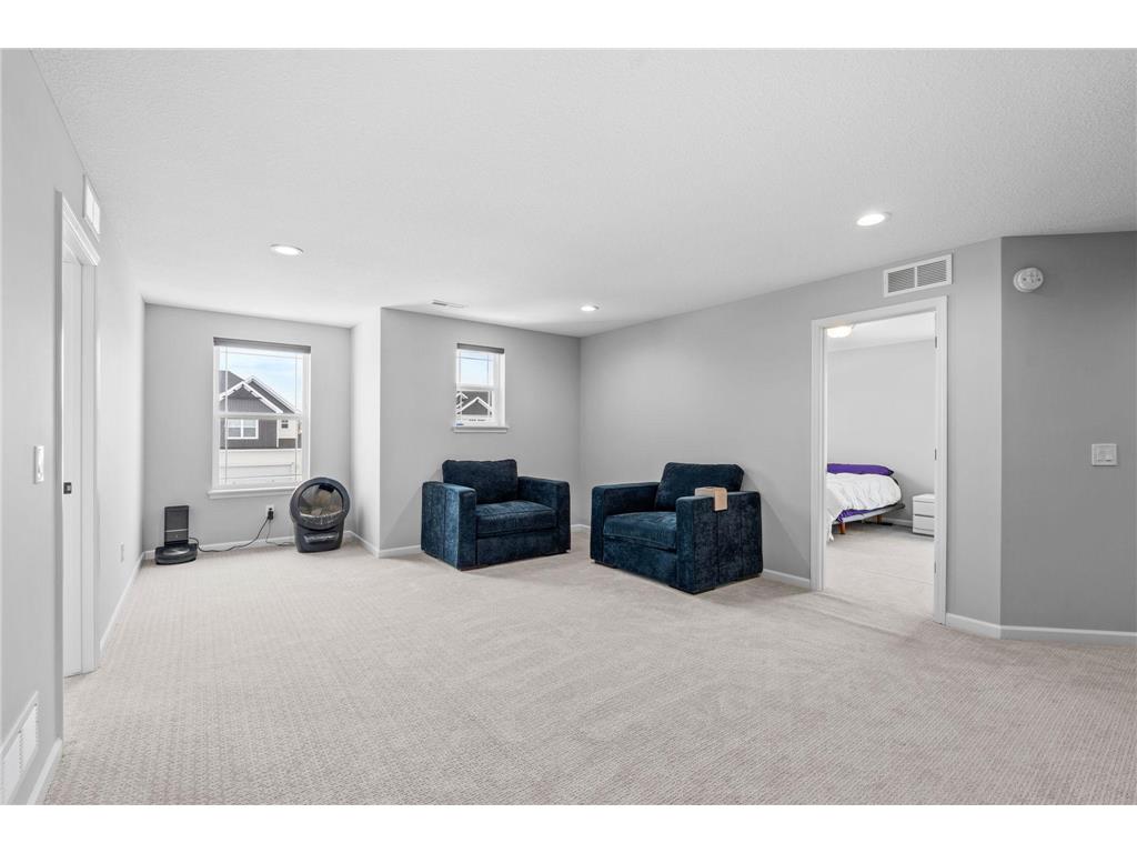 4263 Swallowtail Lane Woodbury MN 55129 7011908 image39