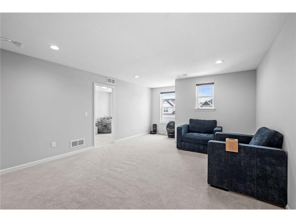 4263 Swallowtail Lane Woodbury MN 55129 7011908 image41