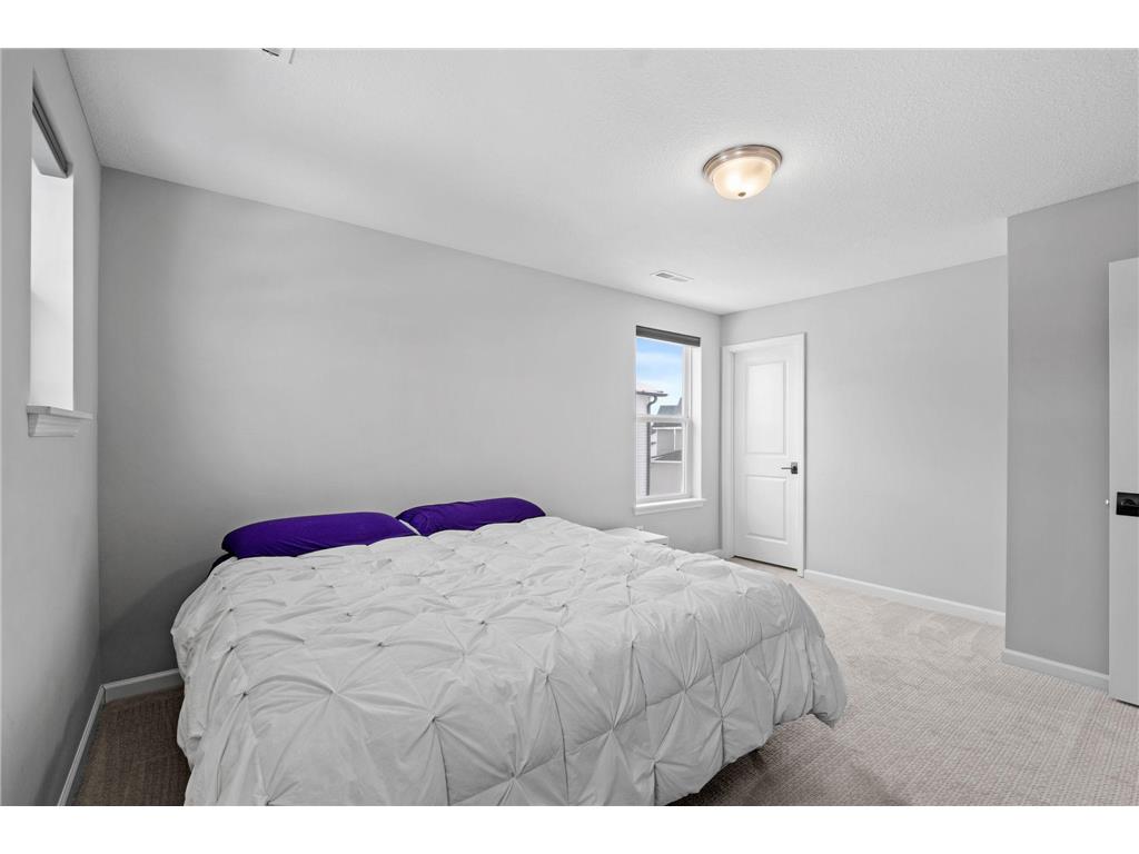 4263 Swallowtail Lane Woodbury MN 55129 7011908 image43