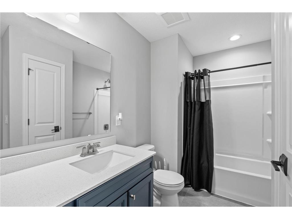 4263 Swallowtail Lane Woodbury MN 55129 7011908 image47