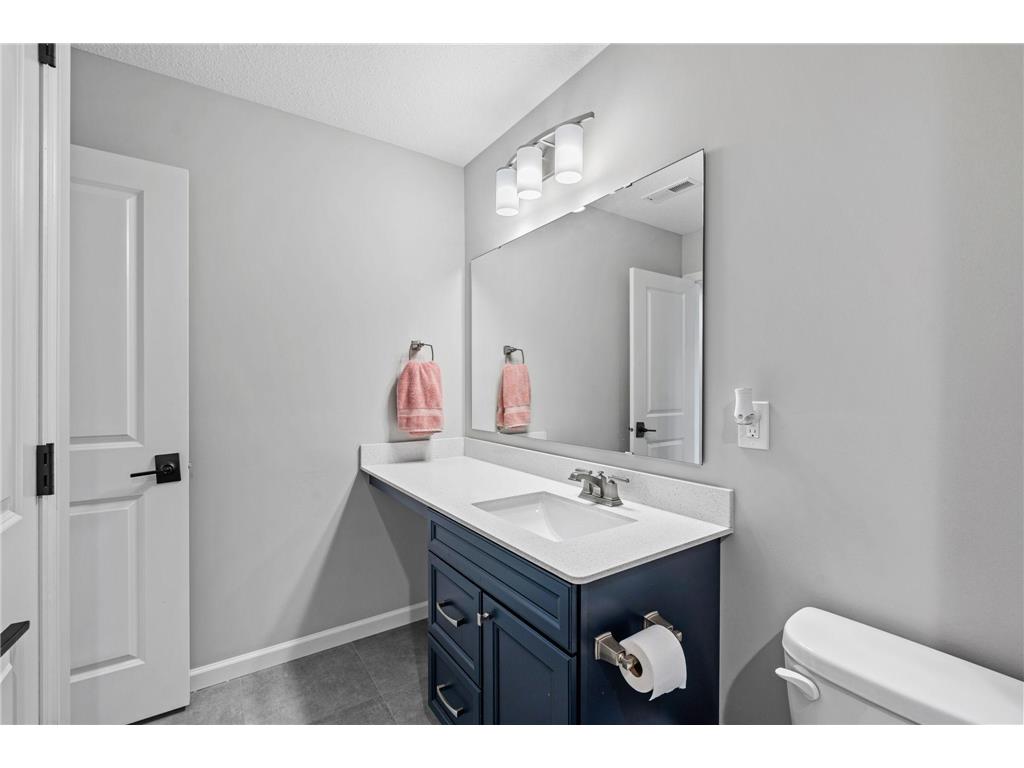 4263 Swallowtail Lane Woodbury MN 55129 7011908 image48