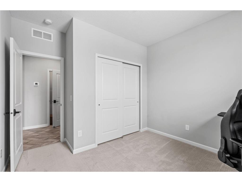 4263 Swallowtail Lane Woodbury MN 55129 7011908 image62