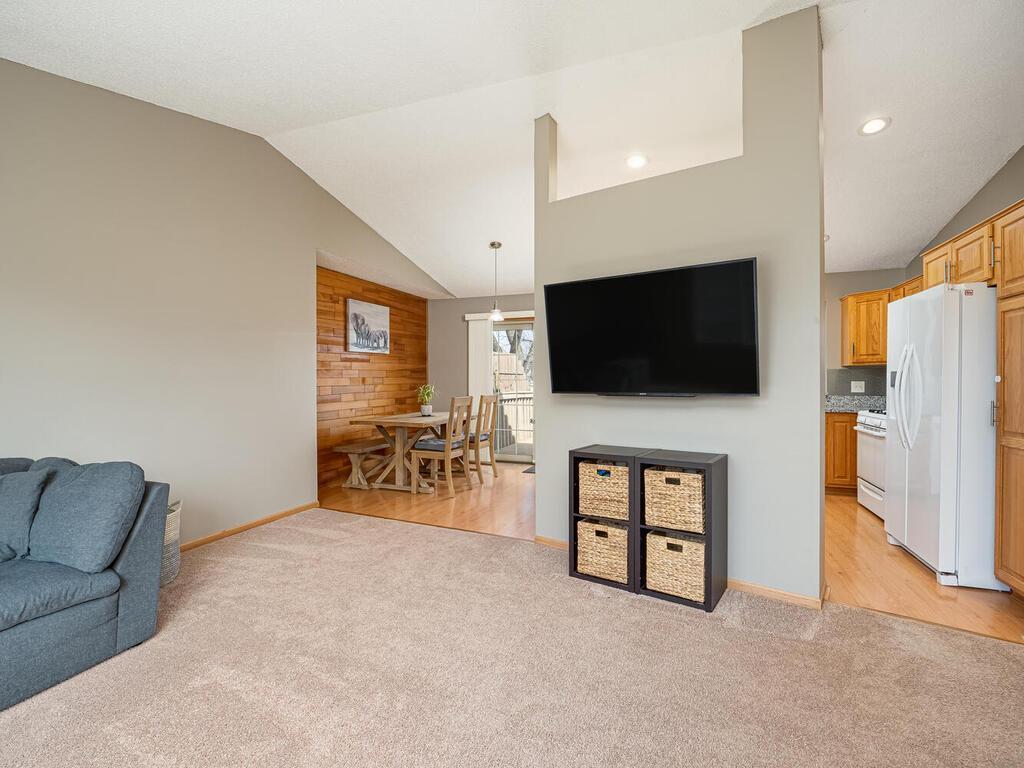 4264 Sun Cliff Road, Eagan, MN, 55122 MLS 6501357 Edina Realty