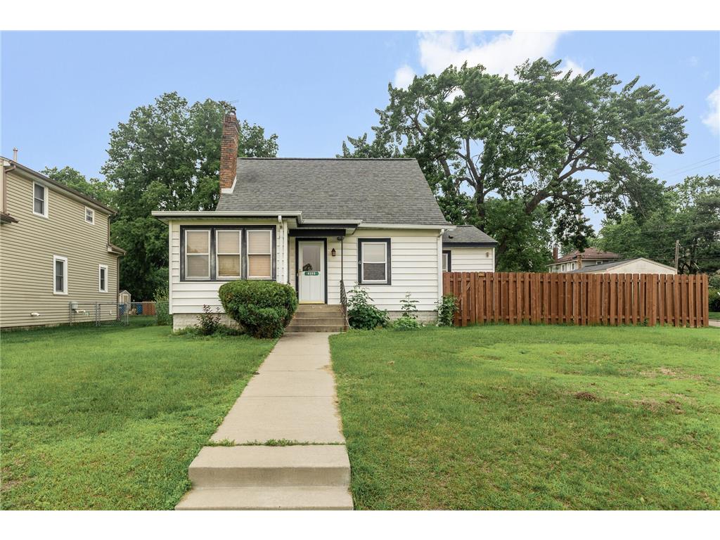 4265 Toledo Avenue N Robbinsdale MN 55422 6735110 image1