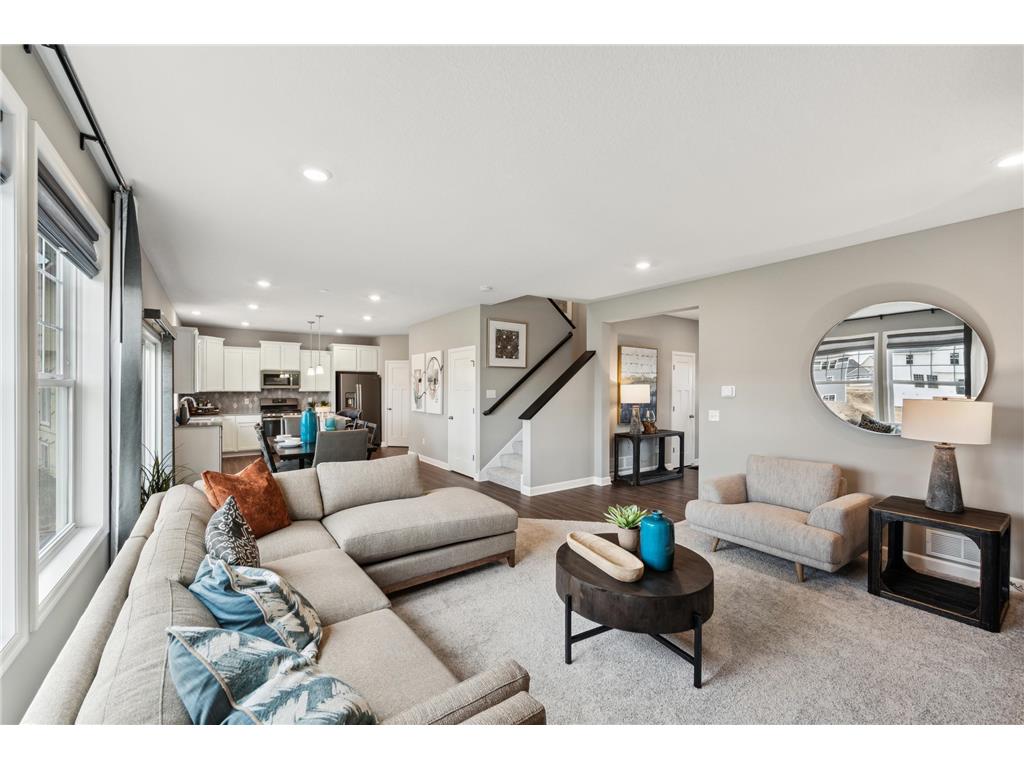 4267 129th Avenue NE Blaine MN 55449 6467586 image1