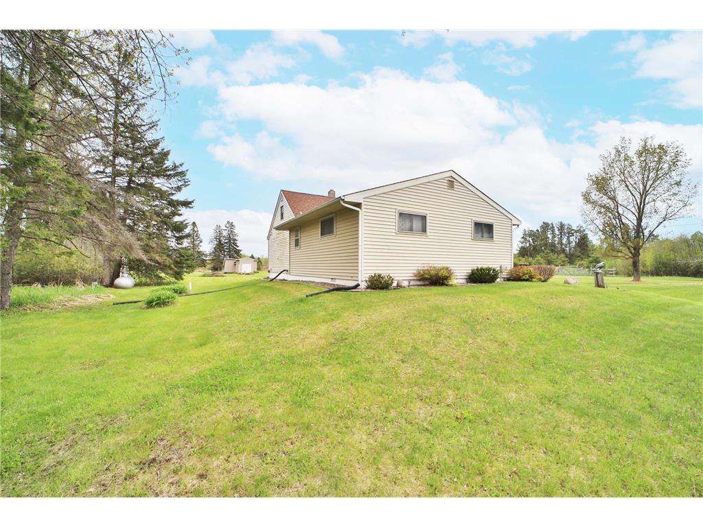 42674 282nd Street Aitkin MN 56431 7075966 image40