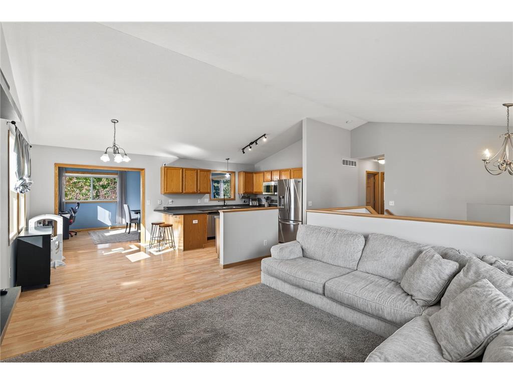 427 11th Avenue NE Lonsdale MN 55046 6808866 image10