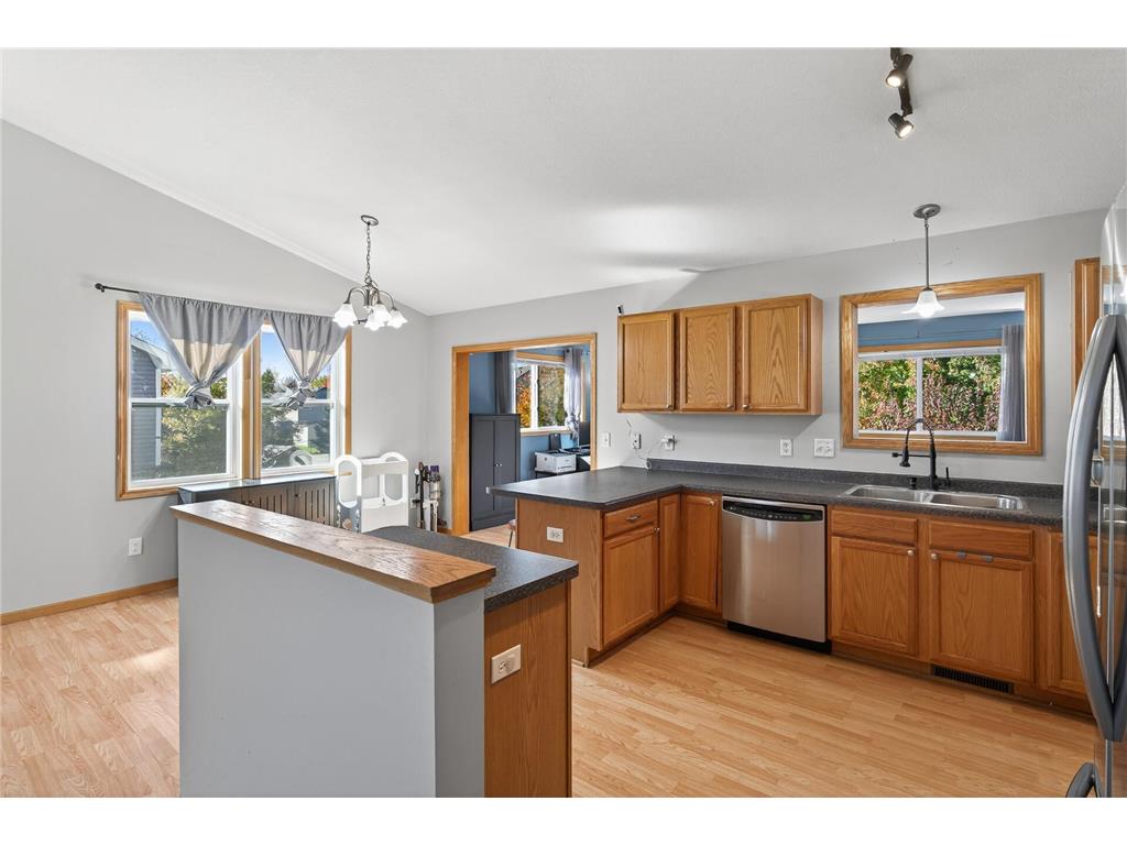 427 11th Avenue NE Lonsdale MN 55046 6808866 image18