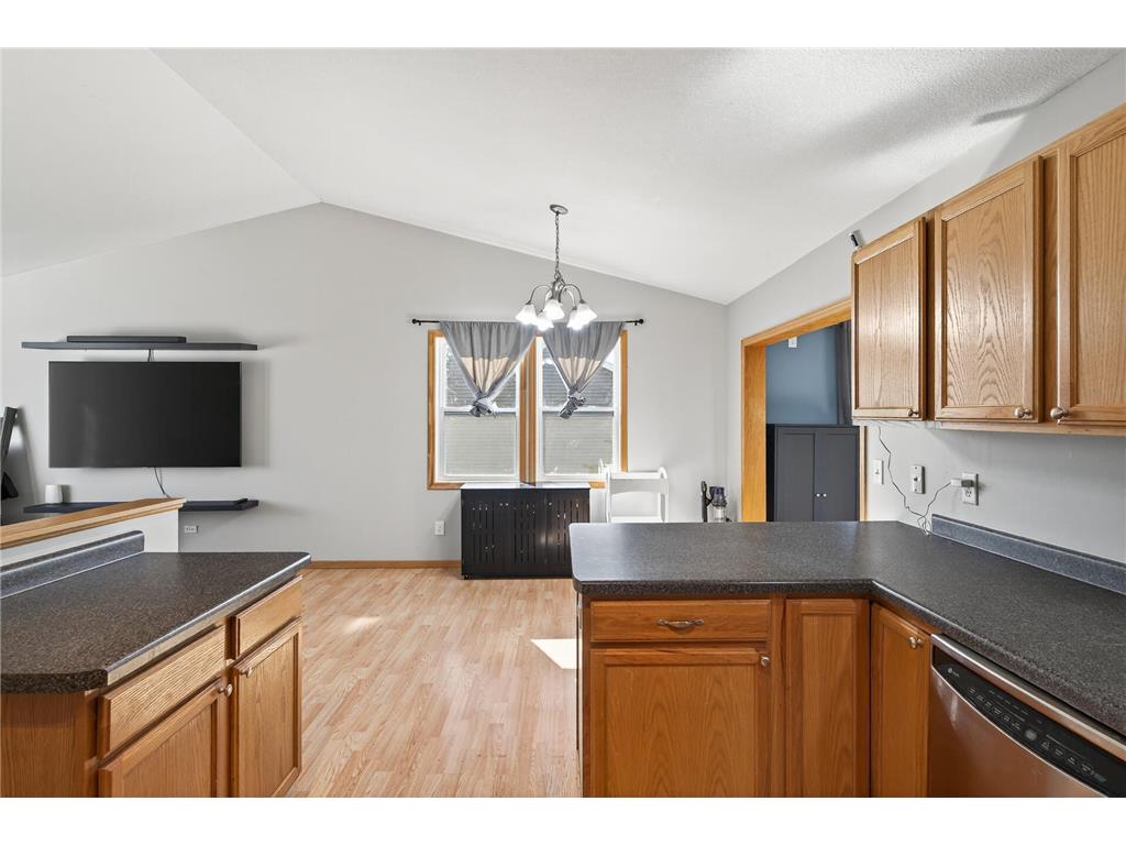 427 11th Avenue NE Lonsdale MN 55046 6808866 image19