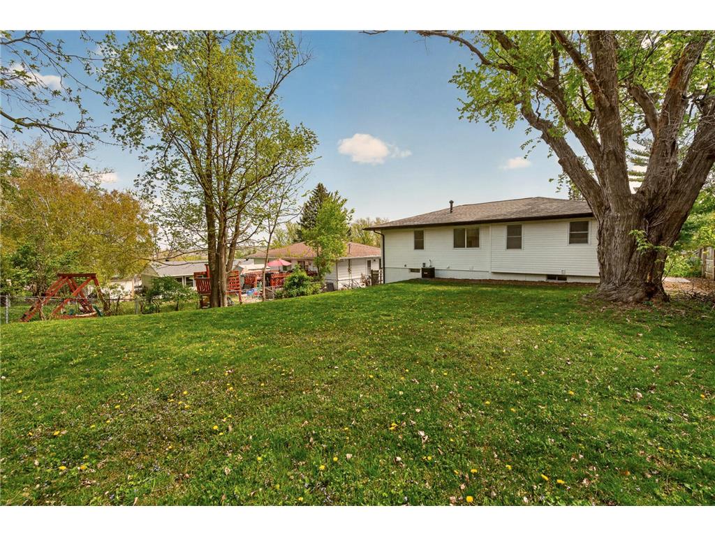 427 21st Avenue SW Rochester MN 55902 7070918 image3