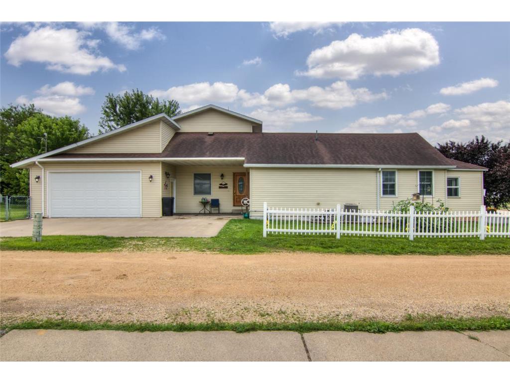 427 Alleghany Avenue Wabasha MN 55981 6743768 image1