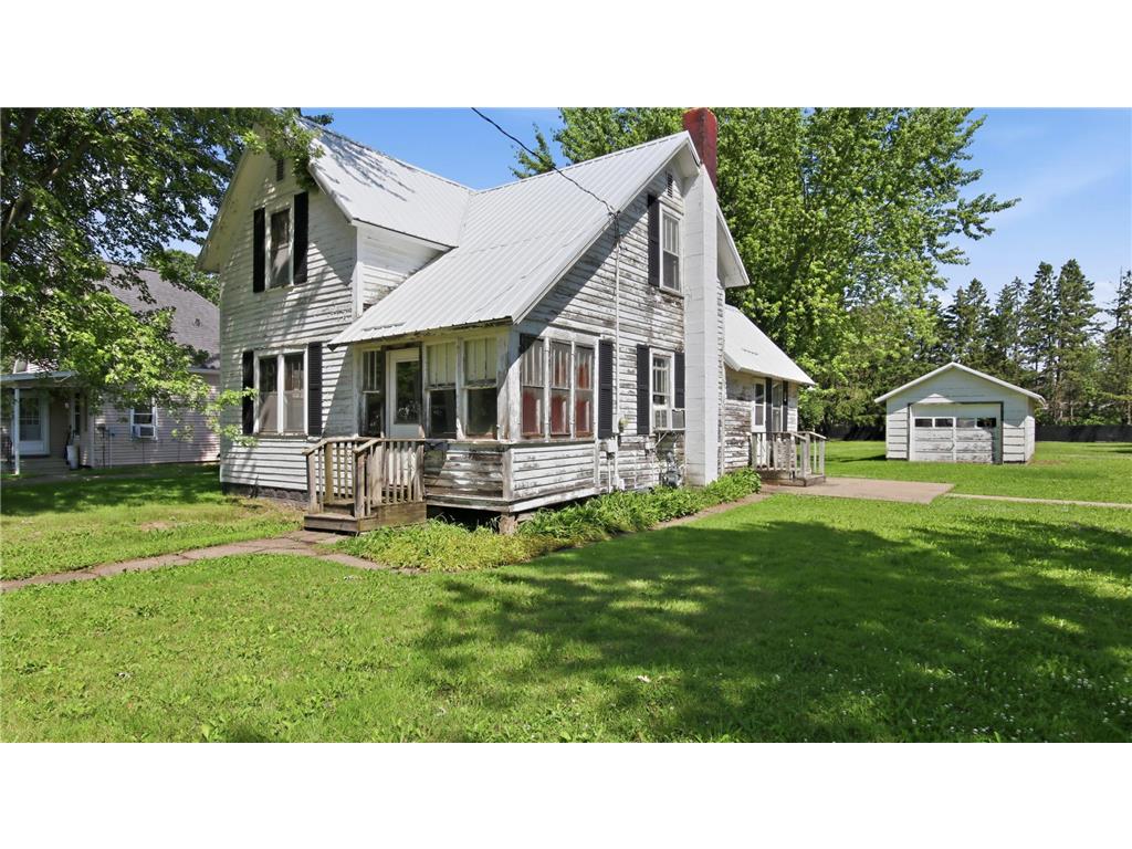 427 E River Avenue Barron WI 54812 7105470 image2