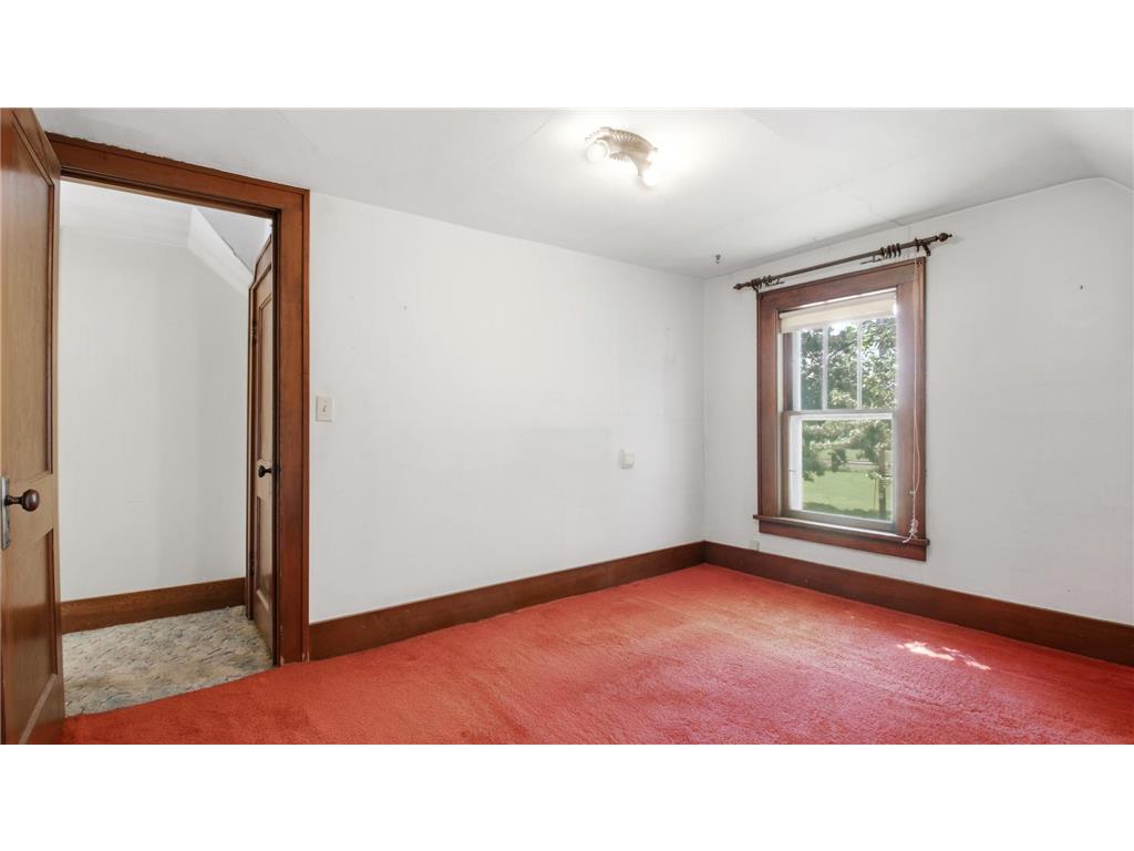 427 E River Avenue Barron WI 54812 7105470 image20
