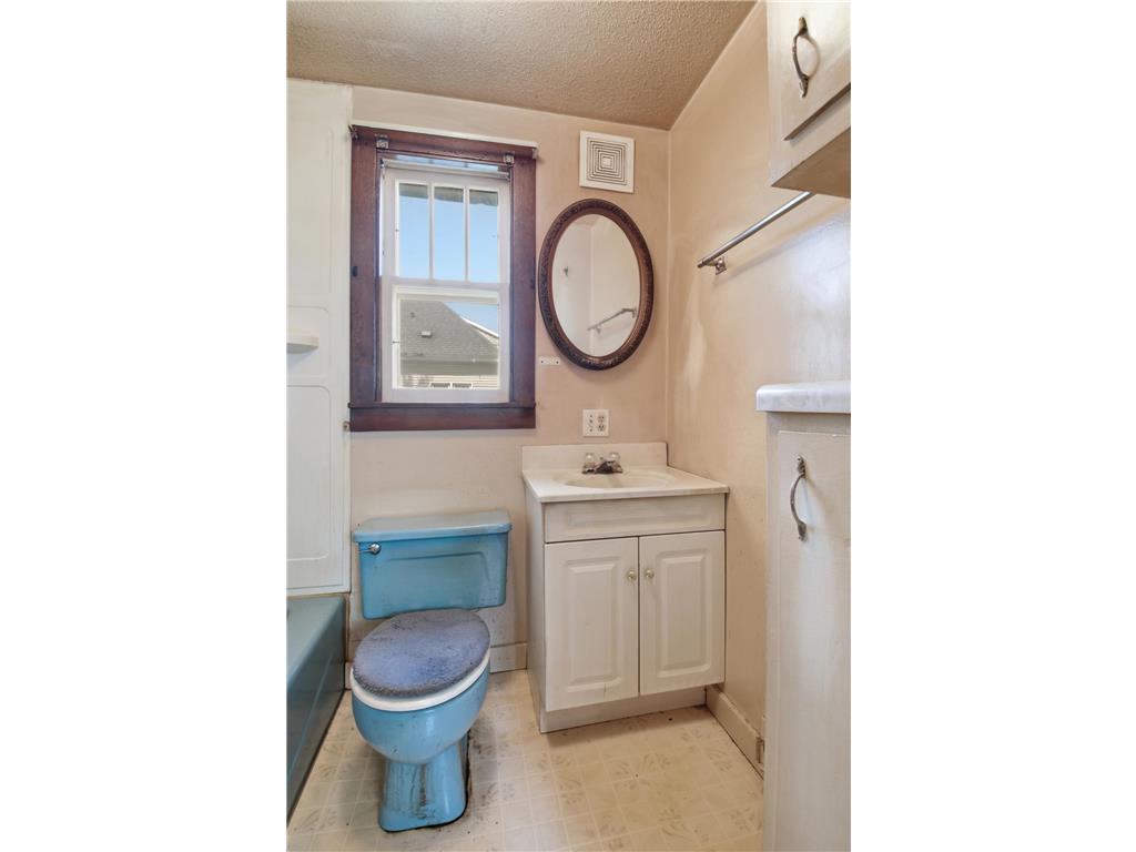 427 E River Avenue Barron WI 54812 7105470 image22