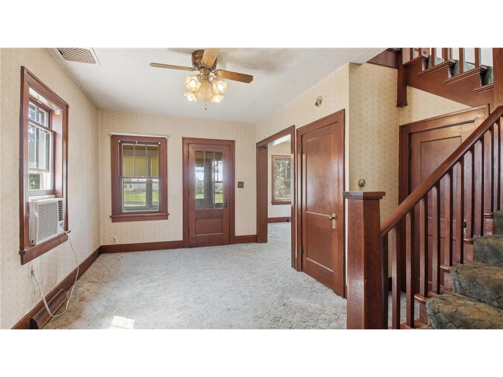 427 E River Avenue Barron WI 54812 7105470 image6