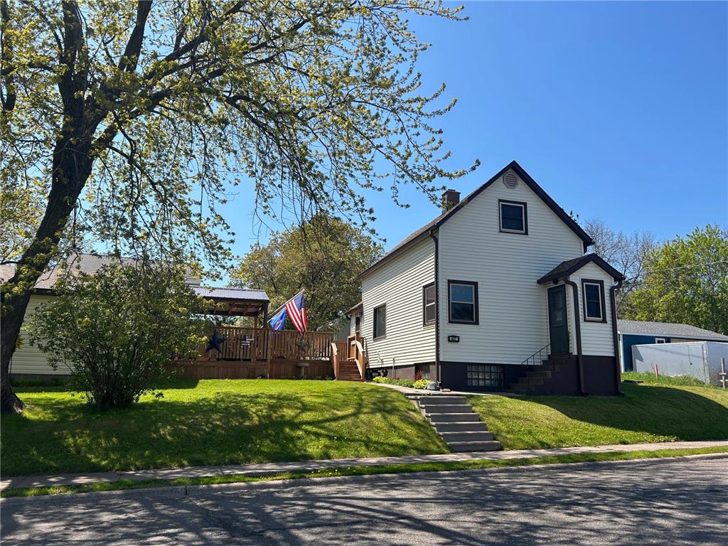 427 N 63rd Avenue W Duluth MN 55807 7083747 image1