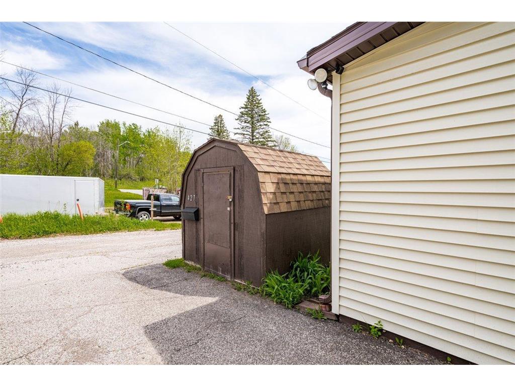 427 N 63rd Avenue W Duluth MN 55807 7083747 image12