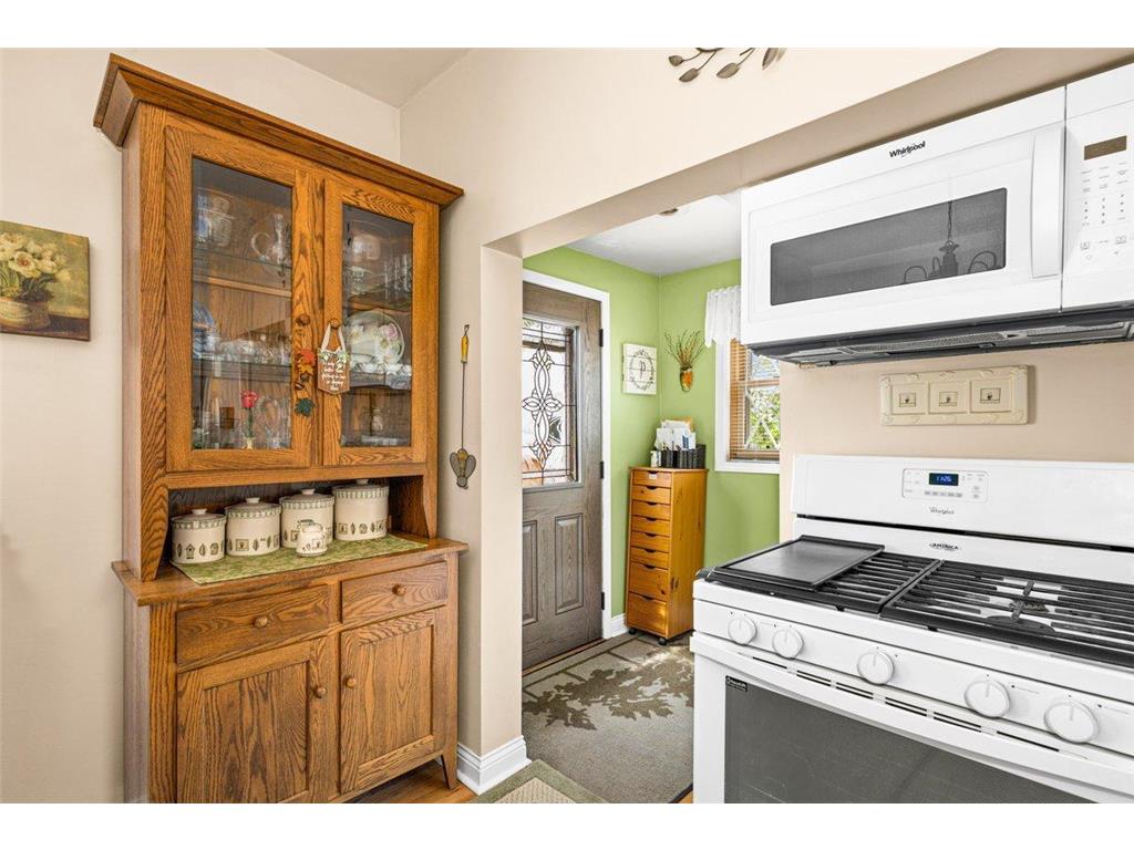 427 N 63rd Avenue W Duluth MN 55807 7083747 image24