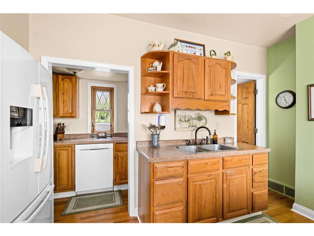 427 N 63rd Avenue W Duluth MN 55807 7083747 image26