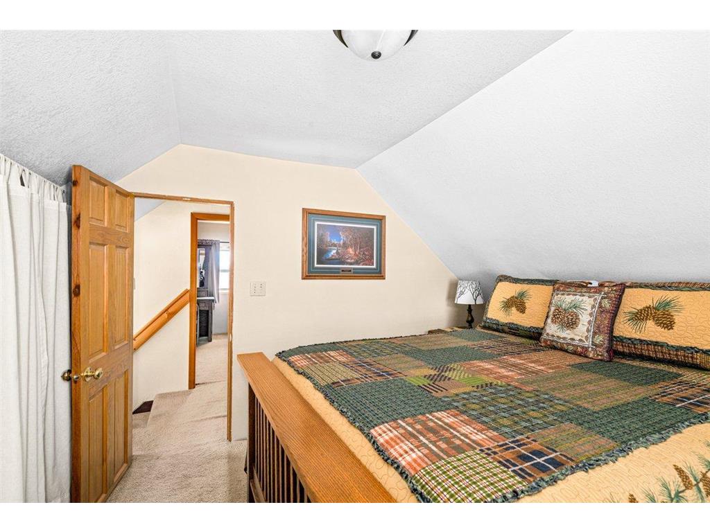 427 N 63rd Avenue W Duluth MN 55807 7083747 image30