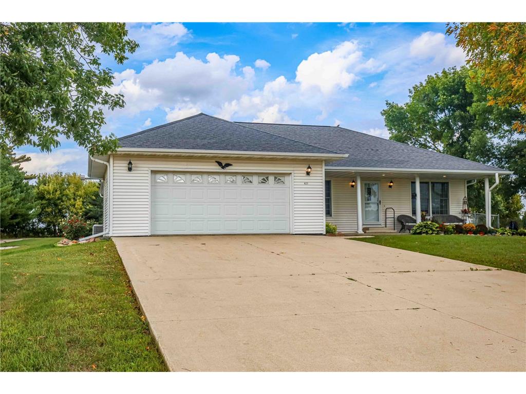 427 N Park Drive Spring Valley MN 55975 6439014 image1