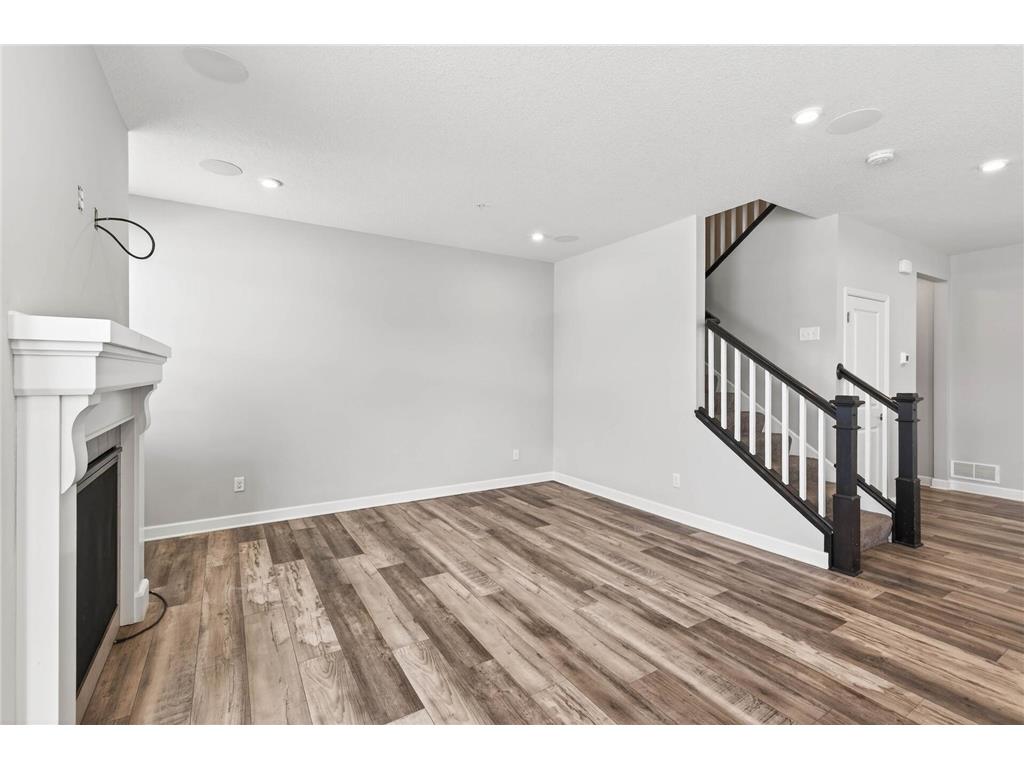 4270 Corn Silk Lane Woodbury MN 55129 6824237 image16