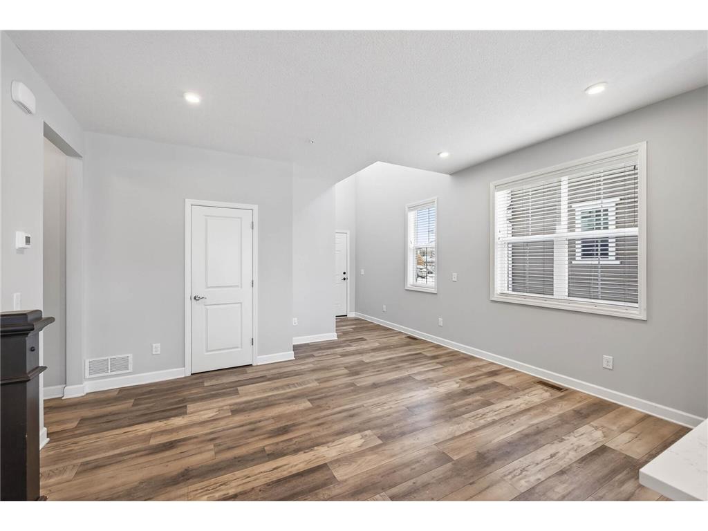 4270 Corn Silk Lane Woodbury MN 55129 6824237 image5