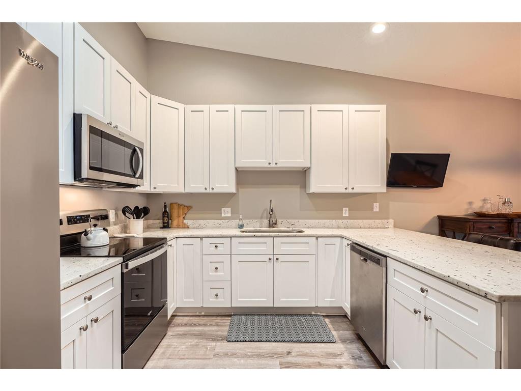 4271 Boulder Ridge Point Eagan MN 55122 6730173 image1