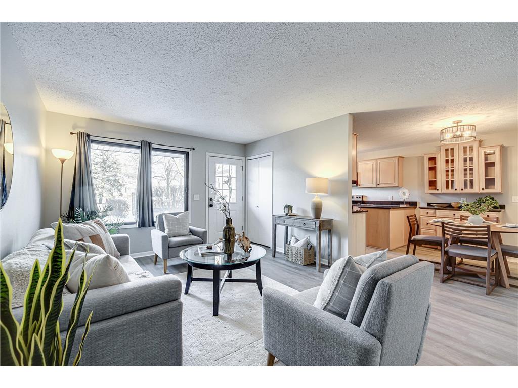 4275 Centerville Road Vadnais Heights MN 55127 7009231 image1