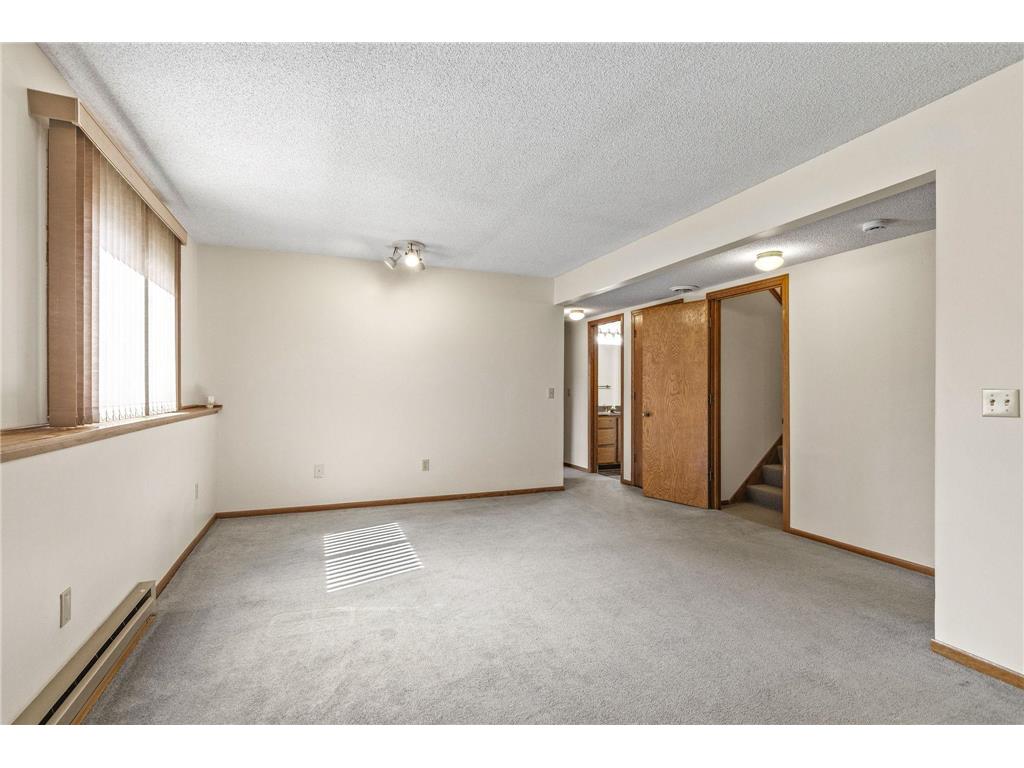 4275 Eagle Crest Drive Eagan MN 55122 7088438 image14