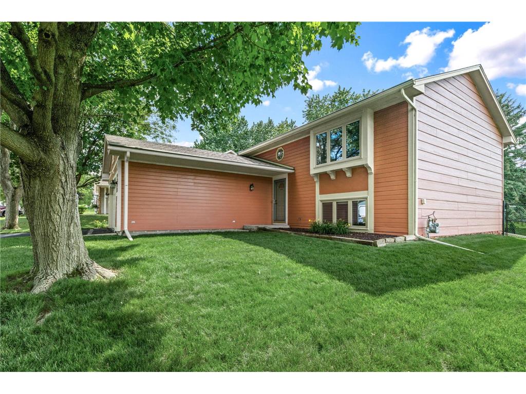 4275 Eagle Crest Drive Eagan MN 55122 7088438 image2