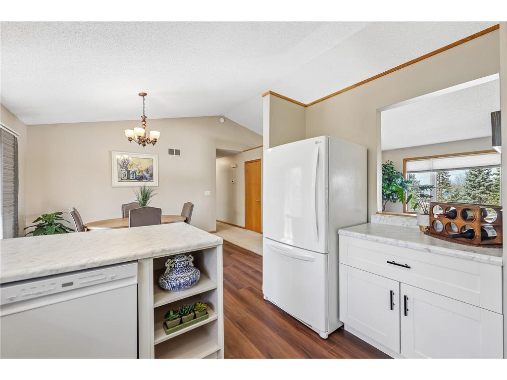 4275 Hanrehan Lake Boulevard Savage MN 55378 7058096 image6