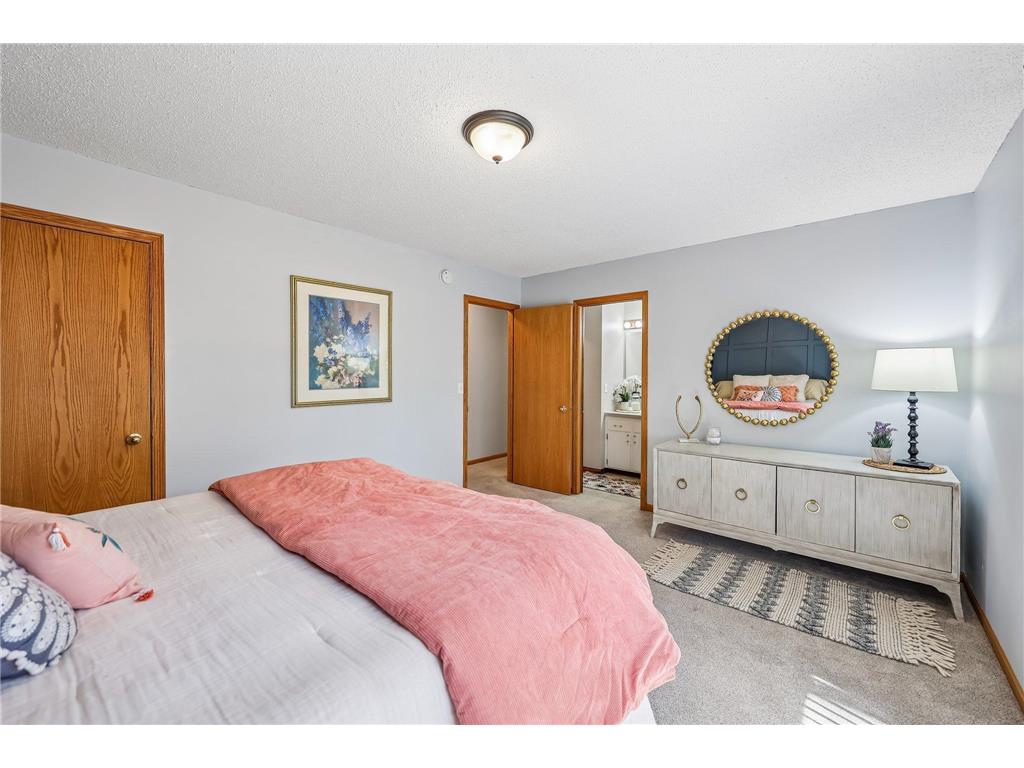 4275 Hanrehan Lake Boulevard Savage MN 55378 7058096 image9