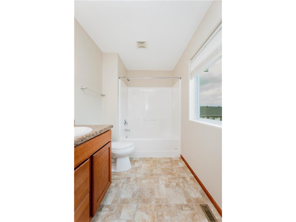 4276 Estate Drive S Fargo ND 58104 7095133 image18