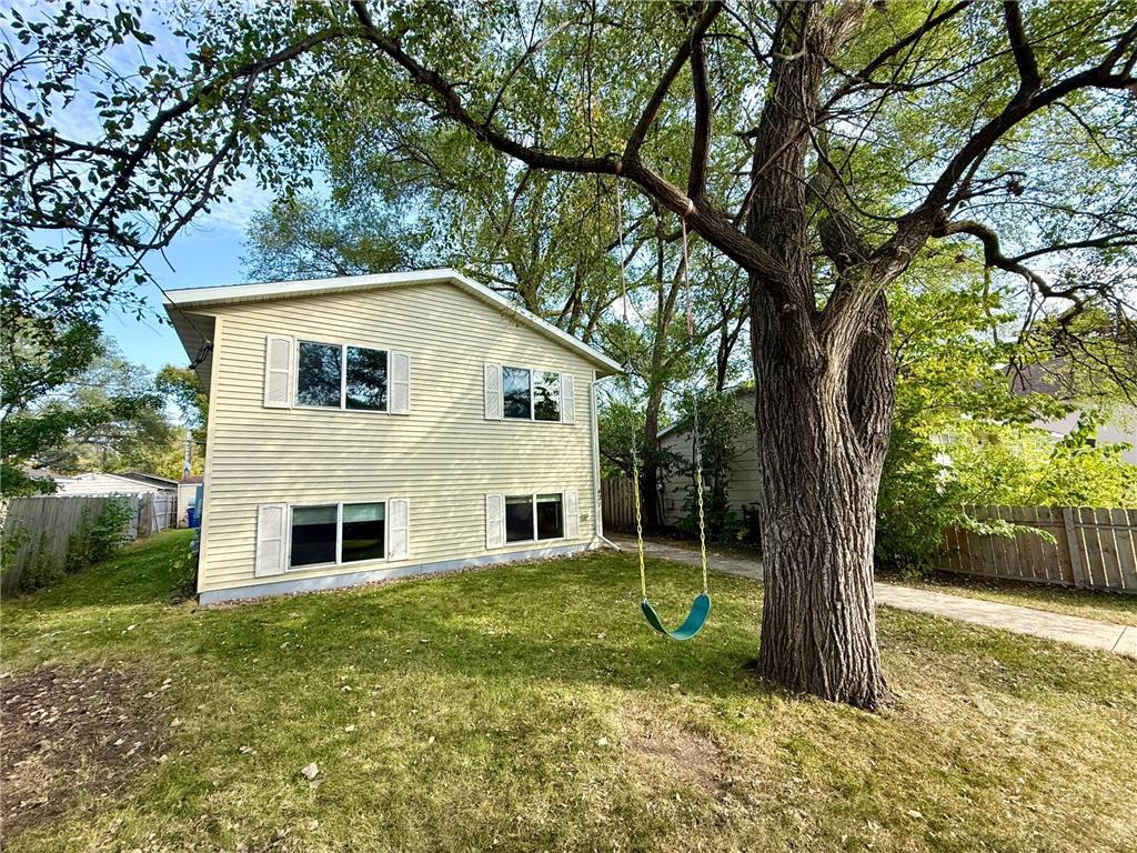 428 22nd Avenue N Saint Cloud MN 56303 6796766 image1