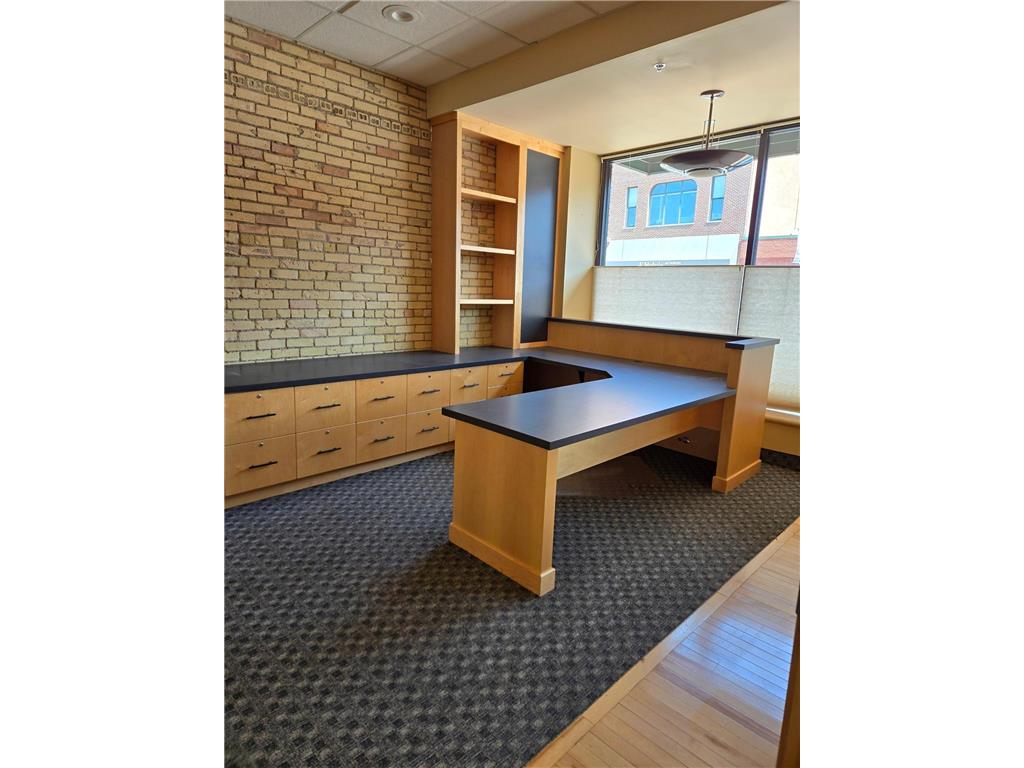 428 Central Avenue N Faribault MN 55021 6793818 image3