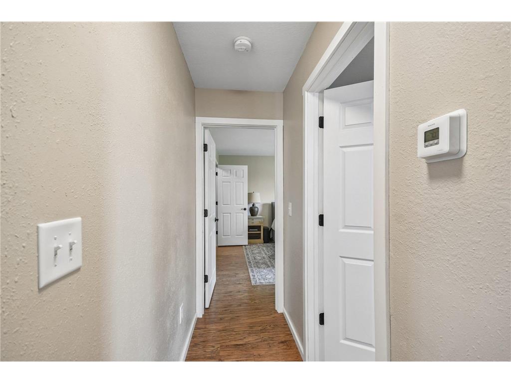 428 E Cheyenne Street Roberts WI 54023 7096303 image33