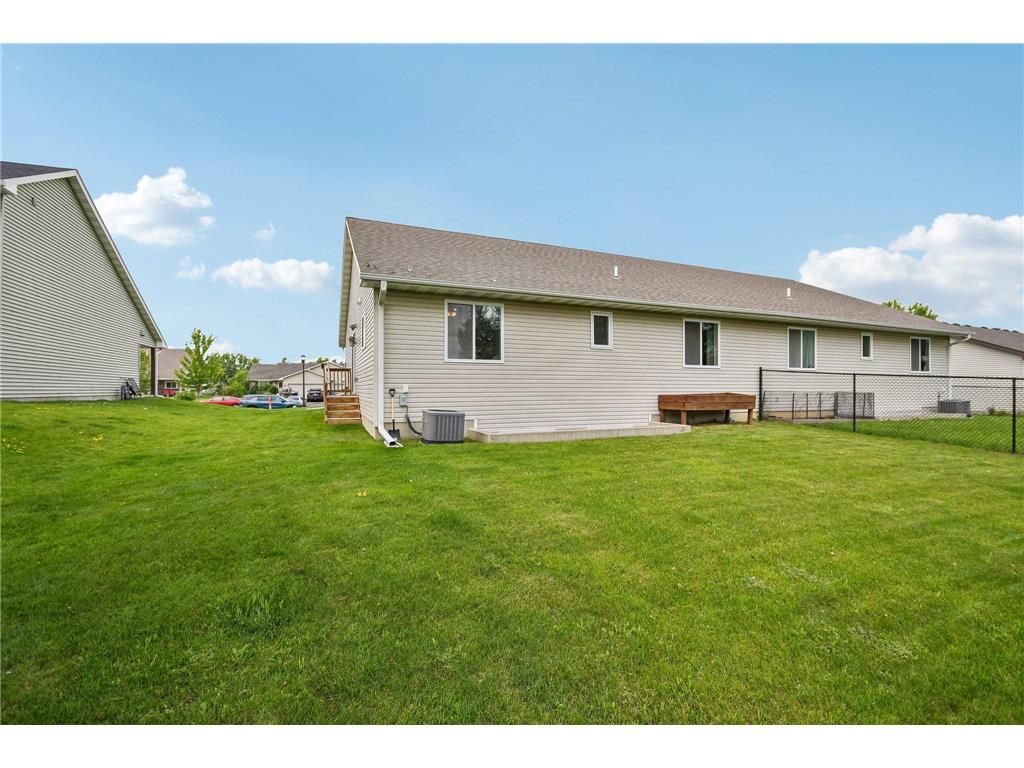428 E Cheyenne Street Roberts WI 54023 7096303 image45