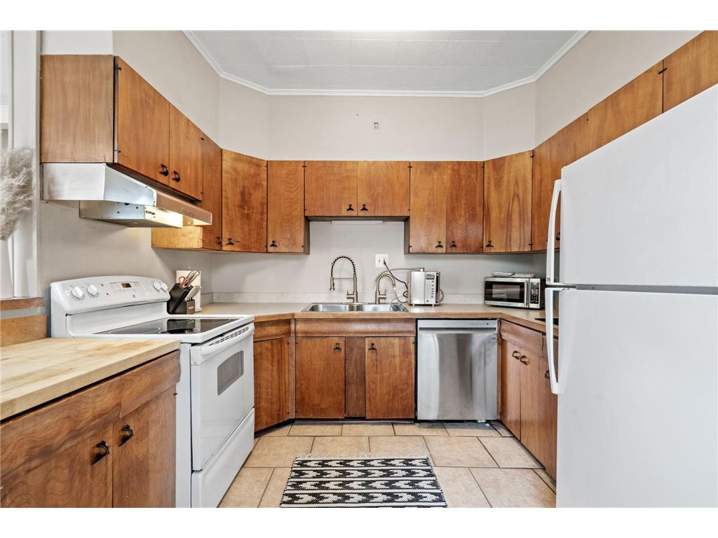 428 Glenbrook Avenue N Oakdale MN 55128 - Tanners 7087489 image15